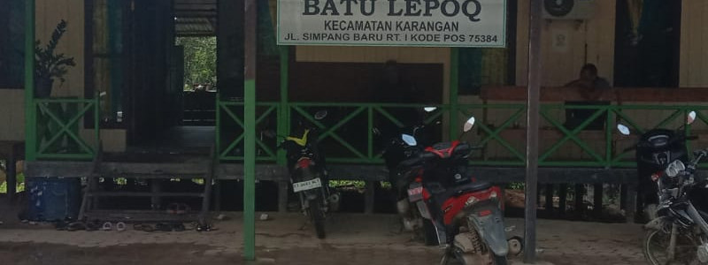 Kantor Kepala Desa Batu Lepoq